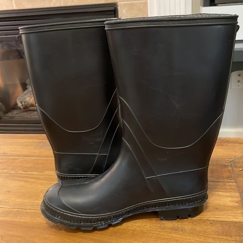 KAMIK Rain Boots Size 5